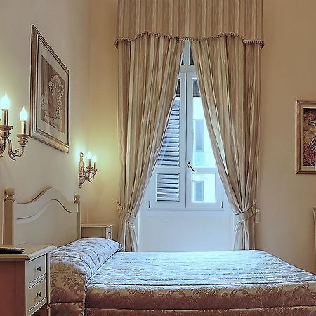 Chiaro Di Luna Viale Italia サッサリ エクステリア 写真